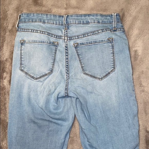 Old Navy Jeans - Picture 3 of 3